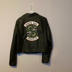 I am seeking this leather jacket because I don’t really wear it.